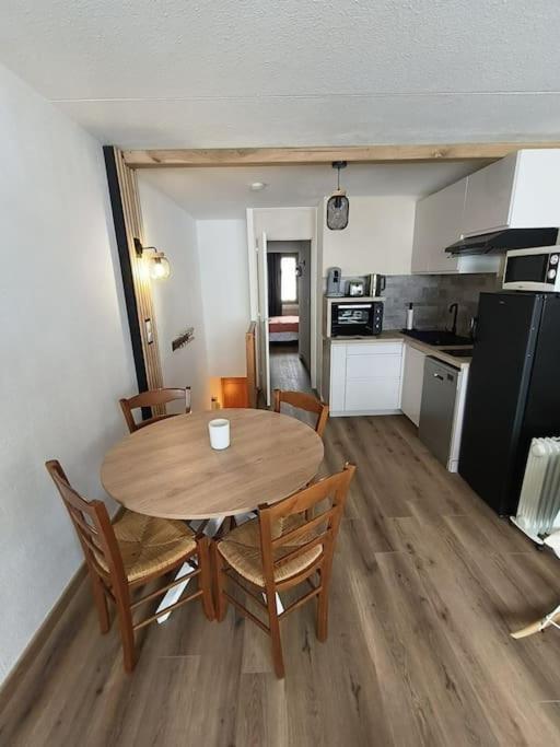 T2 Cosy Au Pied Des Pistes Apartment Bagneres-de-Bigorre Bagian luar foto