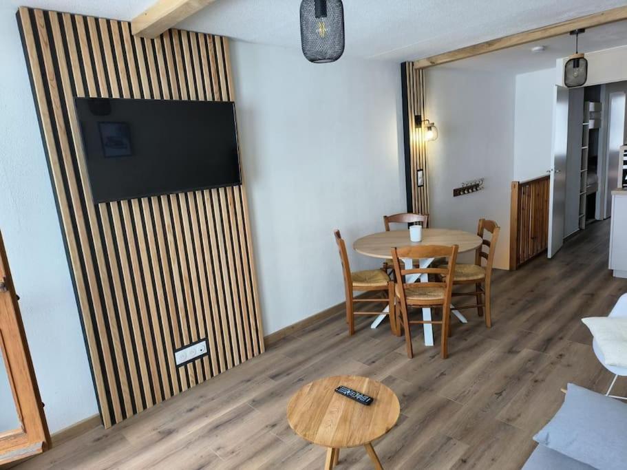 T2 Cosy Au Pied Des Pistes Apartment Bagneres-de-Bigorre Bagian luar foto